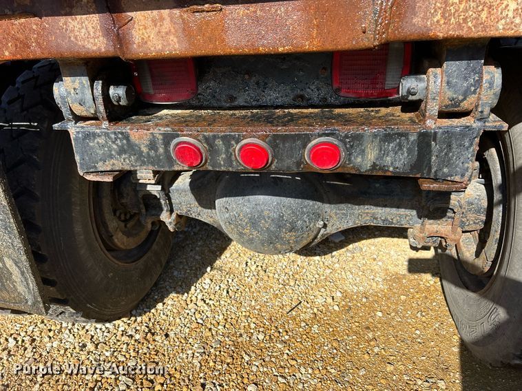 image for item DQ1010 2006 Sterling L8500  dump truck