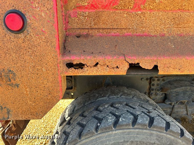 image for item DQ1010 2006 Sterling L8500  dump truck