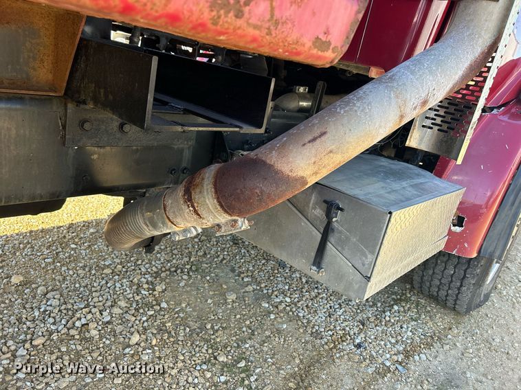 image for item DQ1010 2006 Sterling L8500  dump truck