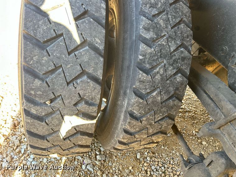 image for item DQ1010 2006 Sterling L8500  dump truck