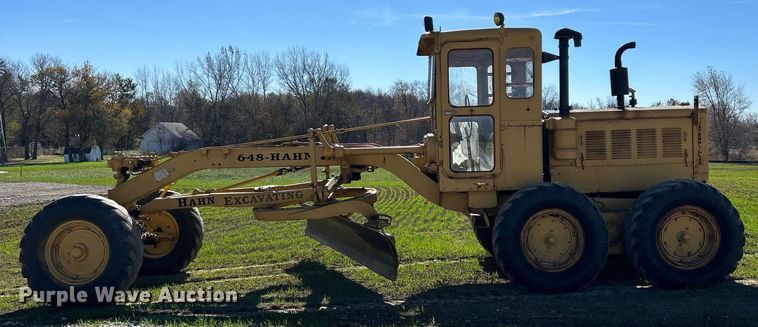image for item DQ1023 1955 Caterpillar 12  rigid frame motor grader