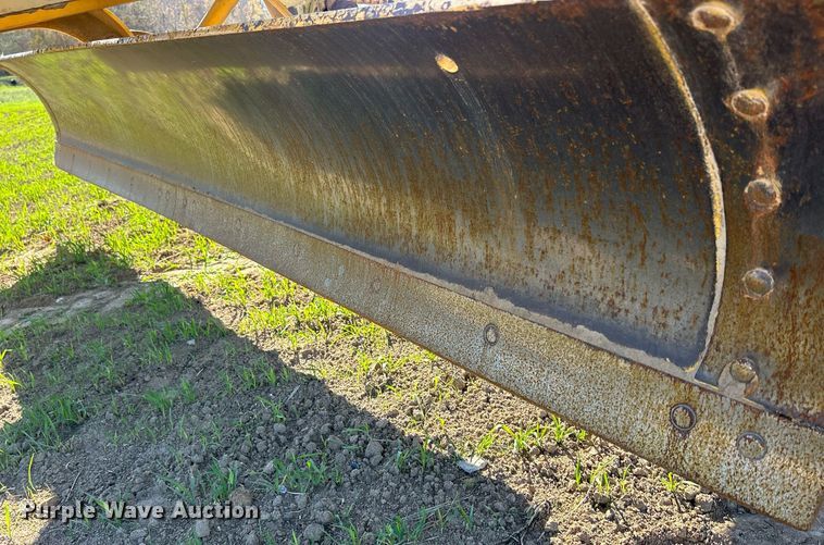 image for item DQ1023 1955 Caterpillar 12  rigid frame motor grader