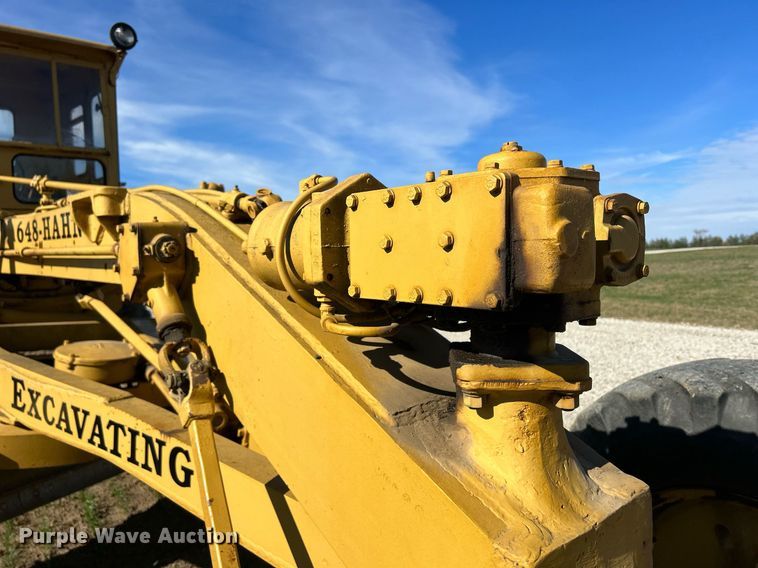 image for item DQ1023 1955 Caterpillar 12  rigid frame motor grader