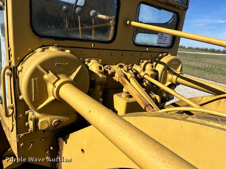 image for item DQ1023 1955 Caterpillar 12  rigid frame motor grader