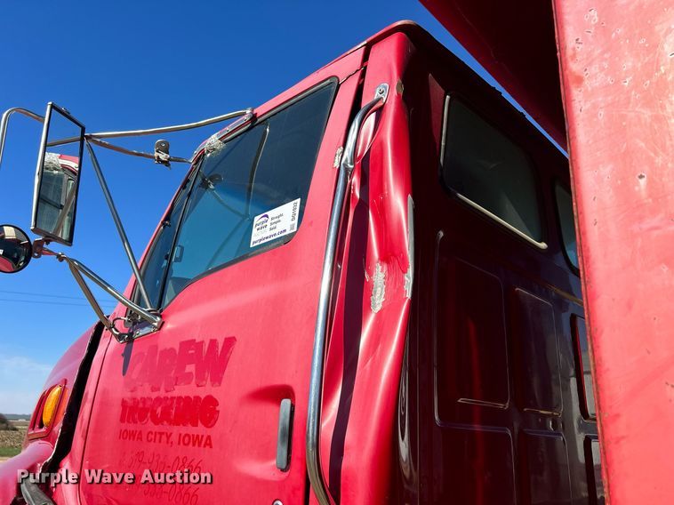 image for item DQ1032 2005 Sterling L8500  dump truck