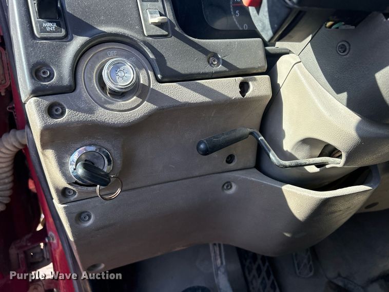 image for item DQ1032 2005 Sterling L8500  dump truck