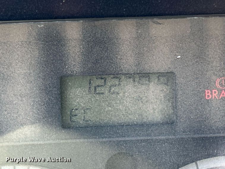 image for item DQ1032 2005 Sterling L8500  dump truck