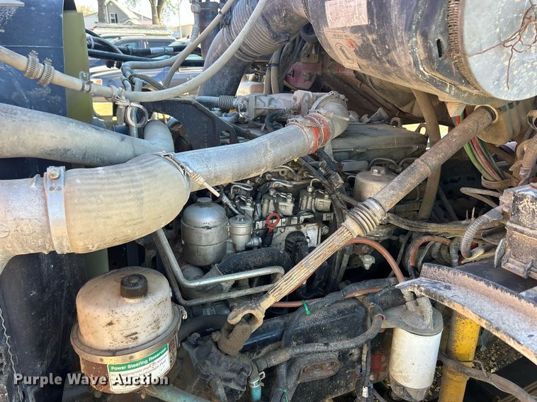 image for item DQ1032 2005 Sterling L8500  dump truck