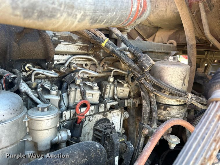 image for item DQ1032 2005 Sterling L8500  dump truck