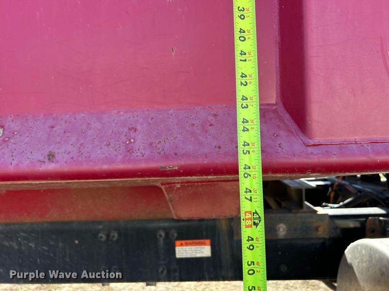 image for item DQ1032 2005 Sterling L8500  dump truck