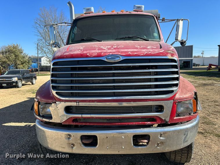 image for item DQ1032 2005 Sterling L8500  dump truck