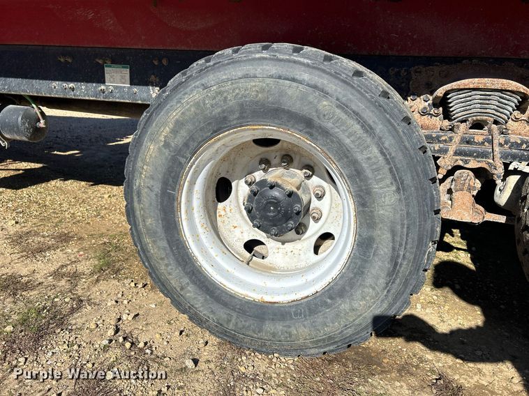 image for item DQ1032 2005 Sterling L8500  dump truck