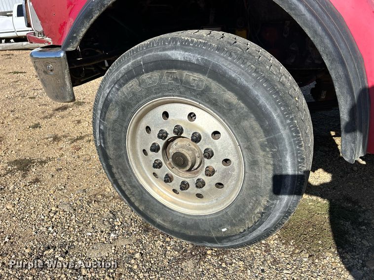 image for item DQ1032 2005 Sterling L8500  dump truck