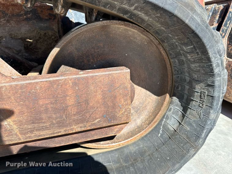 image for item DQ1458 2015 Kubota SVL90-2  tracked skid steer loader