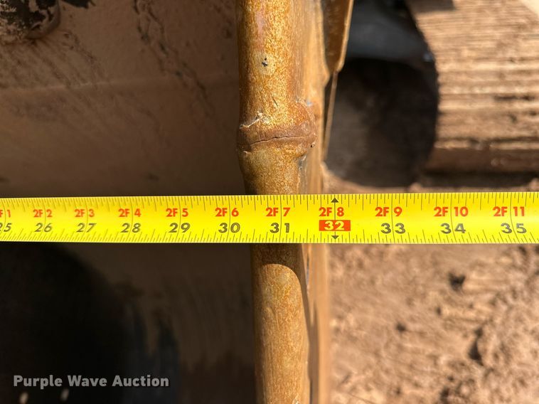 image for item DQ1480 2013 Volvo EC250DL  excavator