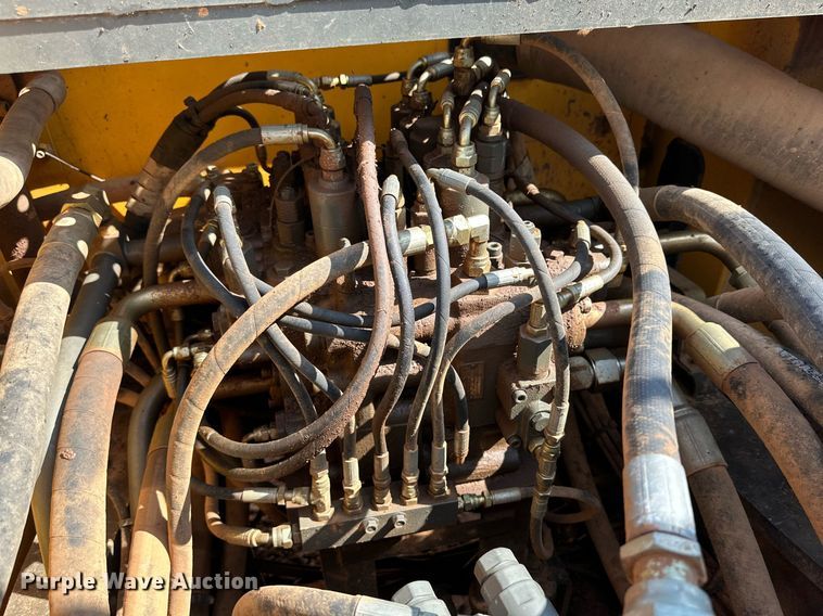 image for item DQ1480 2013 Volvo EC250DL  excavator