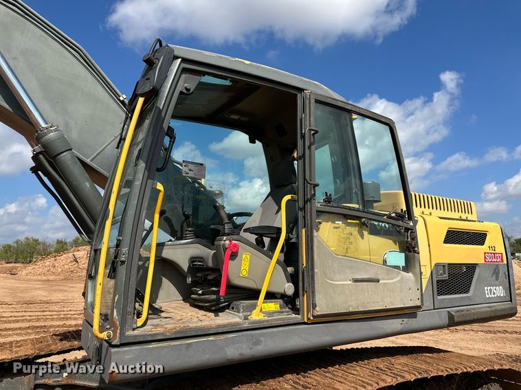 image for item DQ1480 2013 Volvo EC250DL  excavator