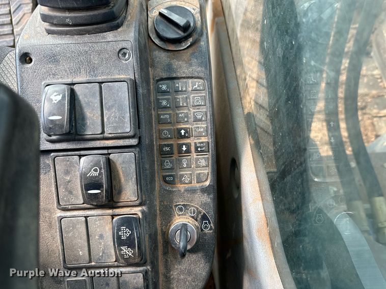 image for item DQ1480 2013 Volvo EC250DL  excavator