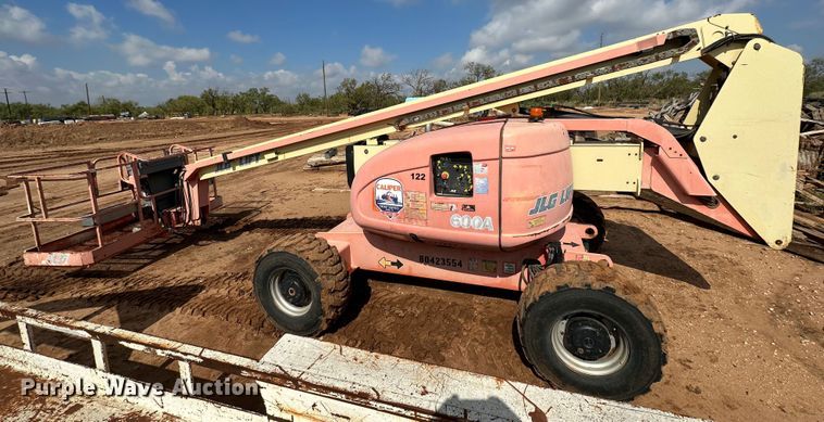 image for item DQ1481 2014 JLG 600A  boom lift