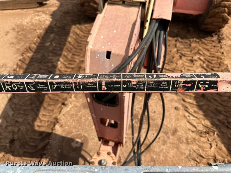 image for item DQ1481 2014 JLG 600A  boom lift