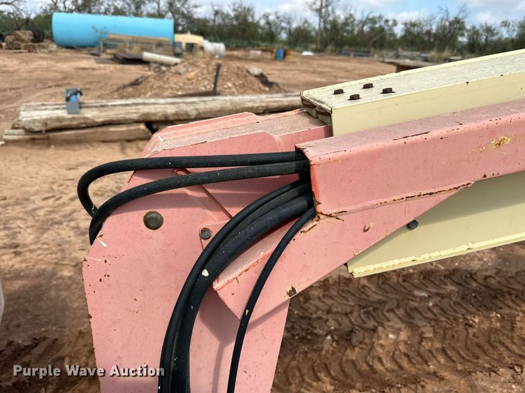 image for item DQ1481 2014 JLG 600A  boom lift