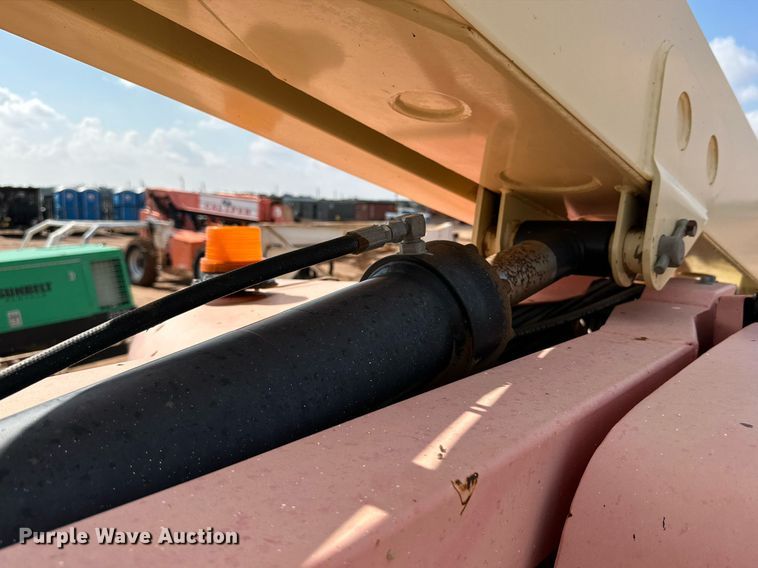 image for item DQ1481 2014 JLG 600A  boom lift