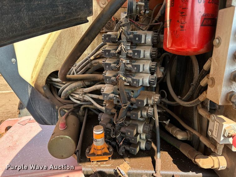 image for item DQ1481 2014 JLG 600A  boom lift