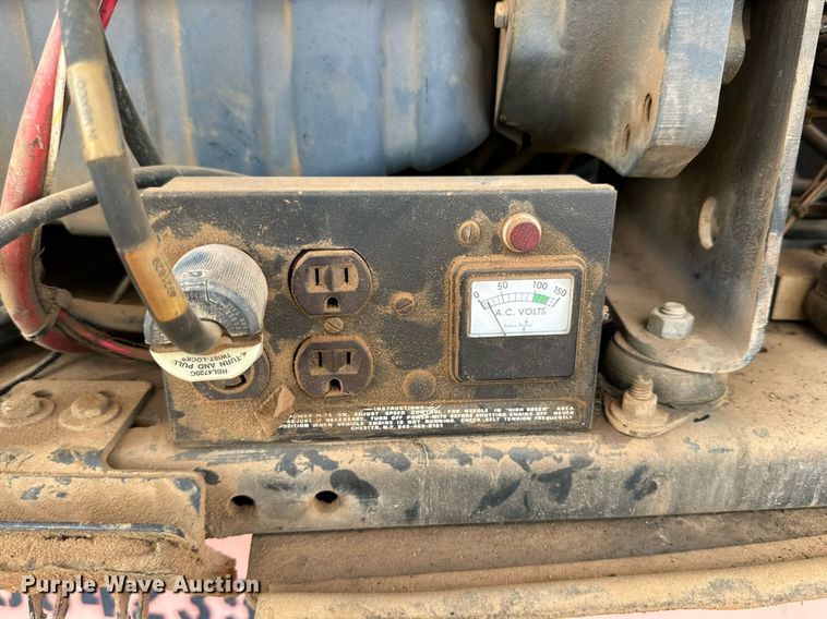 image for item DQ1481 2014 JLG 600A  boom lift