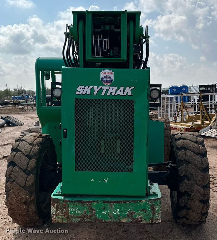 image for item DQ1482 2013 JLG 8042  telehandler