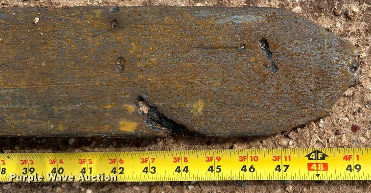 image for item DQ1482 2013 JLG 8042  telehandler