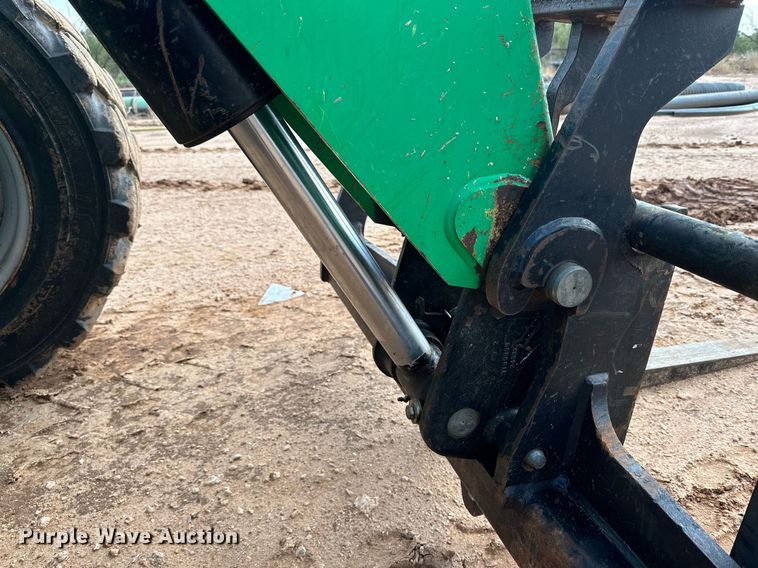 image for item DQ1482 2013 JLG 8042  telehandler