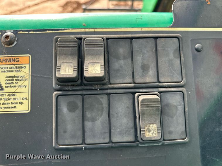 image for item DQ1482 2013 JLG 8042  telehandler