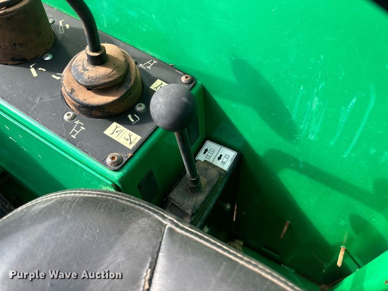 image for item DQ1482 2013 JLG 8042  telehandler