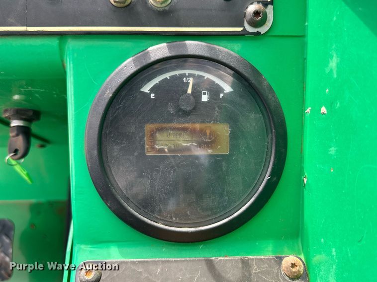 image for item DQ1482 2013 JLG 8042  telehandler