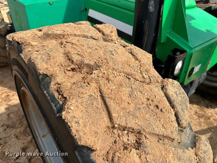 image for item DQ1482 2013 JLG 8042  telehandler