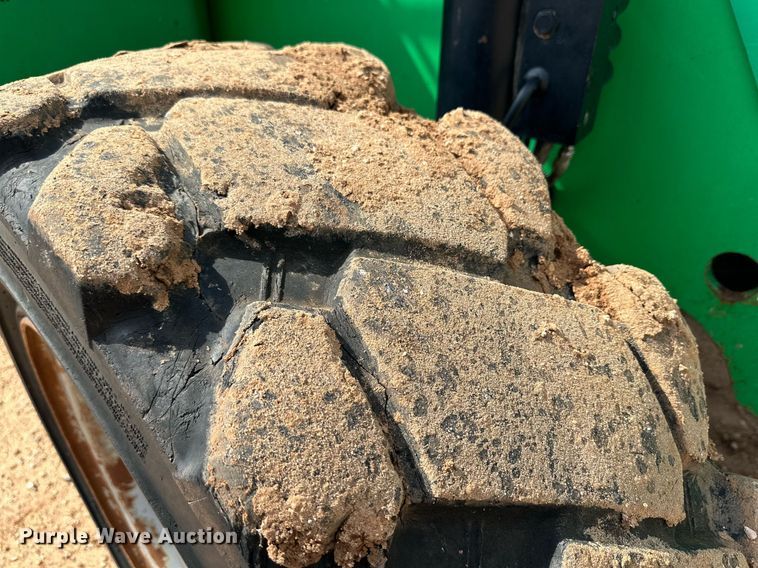 image for item DQ1482 2013 JLG 8042  telehandler