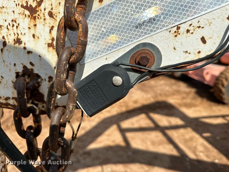 image for item DQ1483 Equipment trailer