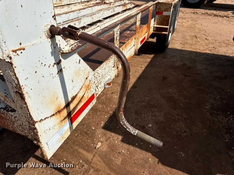 image for item DQ1483 Equipment trailer