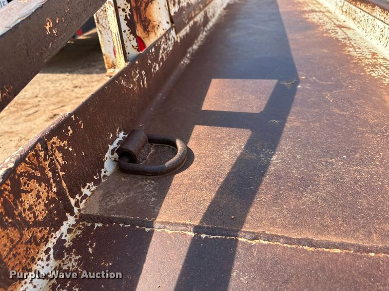 image for item DQ1483 Equipment trailer