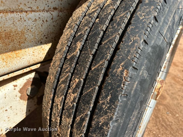 image for item DQ1483 Equipment trailer