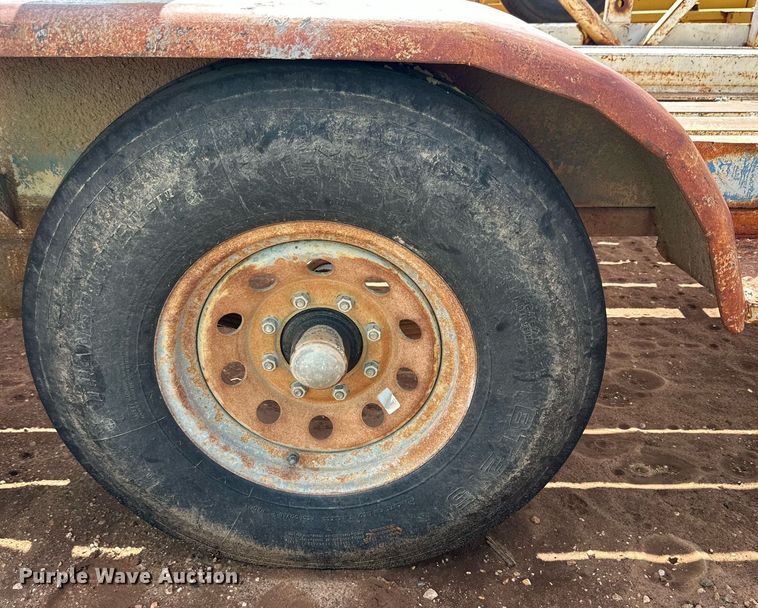 image for item DQ1485 Reel trailer