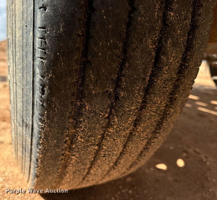 image for item DQ1485 Reel trailer