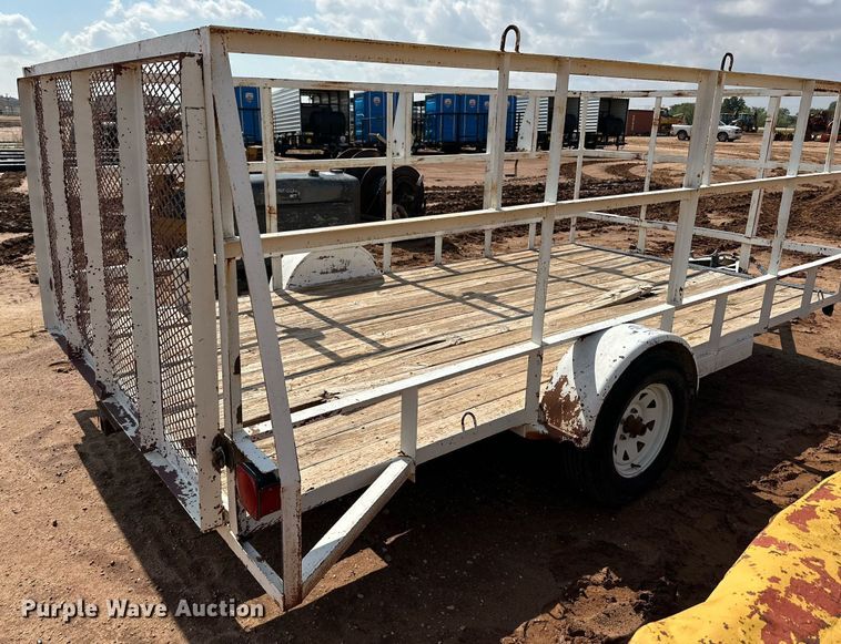 image for item DQ1487 2006 Load Trail  Utility trailer