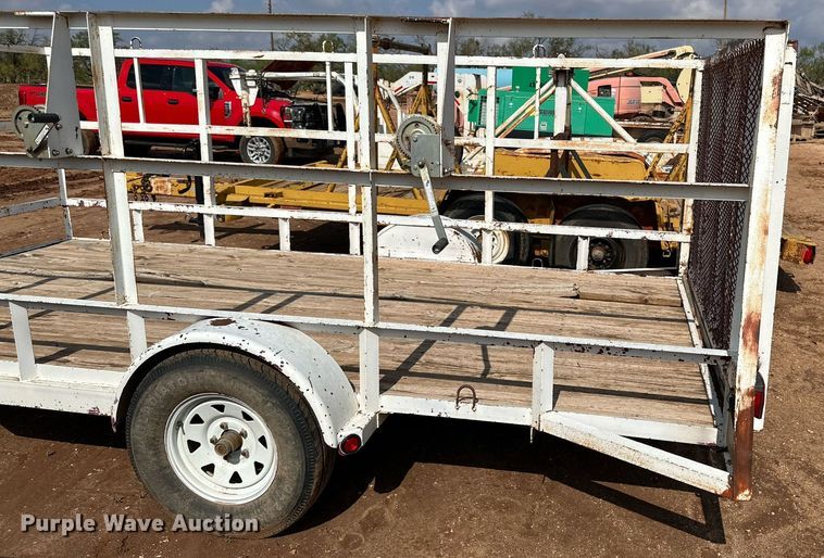 image for item DQ1487 2006 Load Trail  Utility trailer