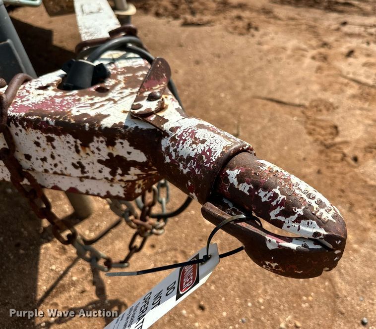 image for item DQ1487 2006 Load Trail  Utility trailer