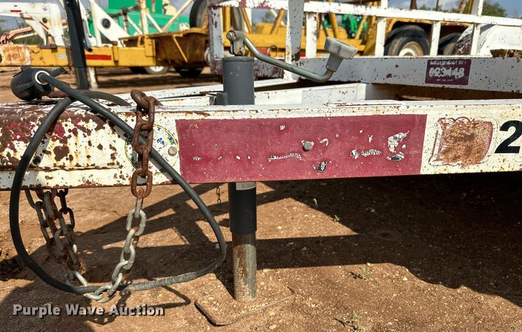 image for item DQ1487 2006 Load Trail  Utility trailer