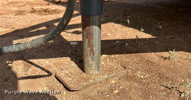 image for item DQ1487 2006 Load Trail  Utility trailer