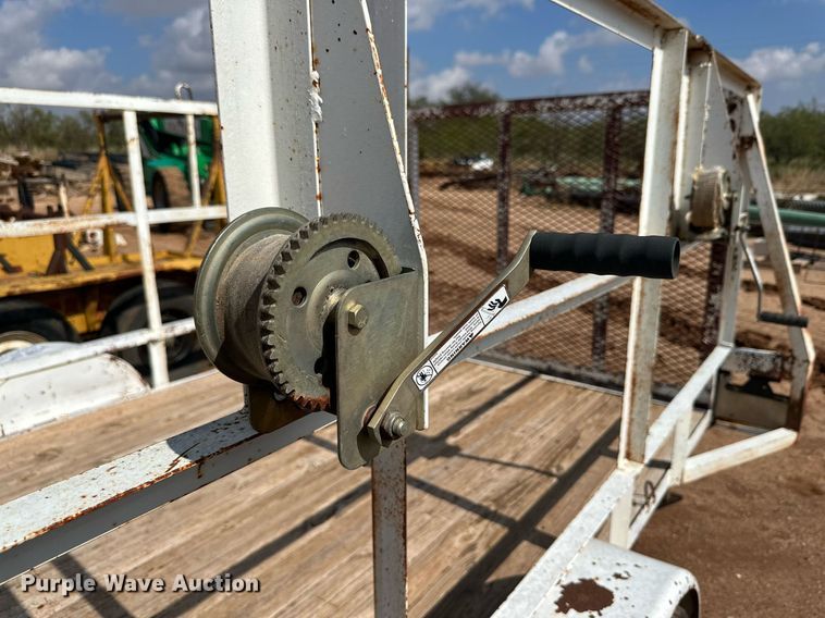 image for item DQ1487 2006 Load Trail  Utility trailer