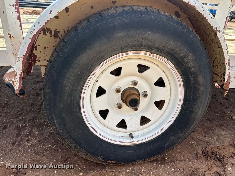 image for item DQ1487 2006 Load Trail  Utility trailer