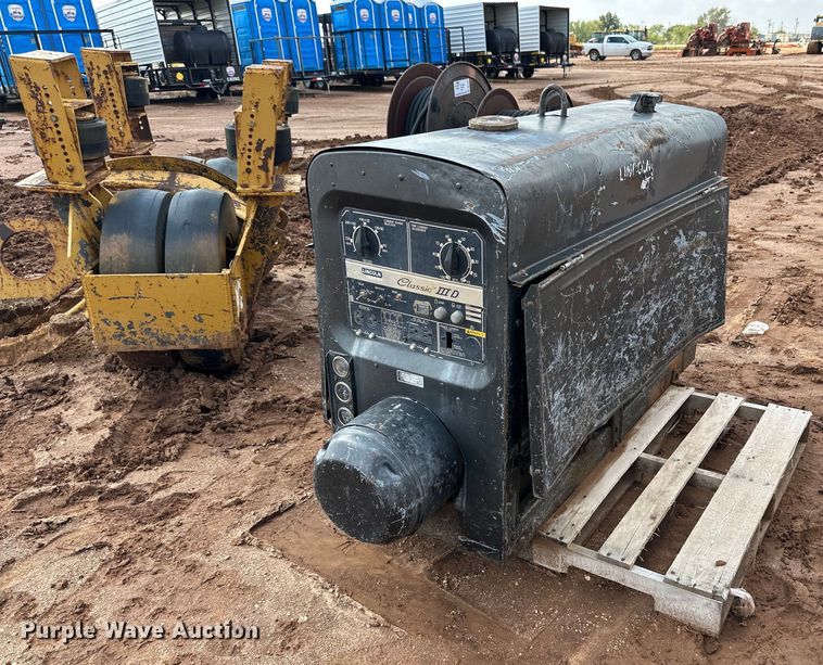 image for item DQ1488 Lincoln Electric SA300-TMD27  welder/generator